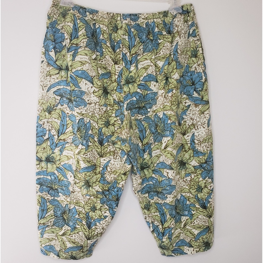 CM Shapes Gauzy Capri Pant Sz 1X Lily Print Vacation Beach‎ Boho Hippie Artsy - Picture 3 of 8